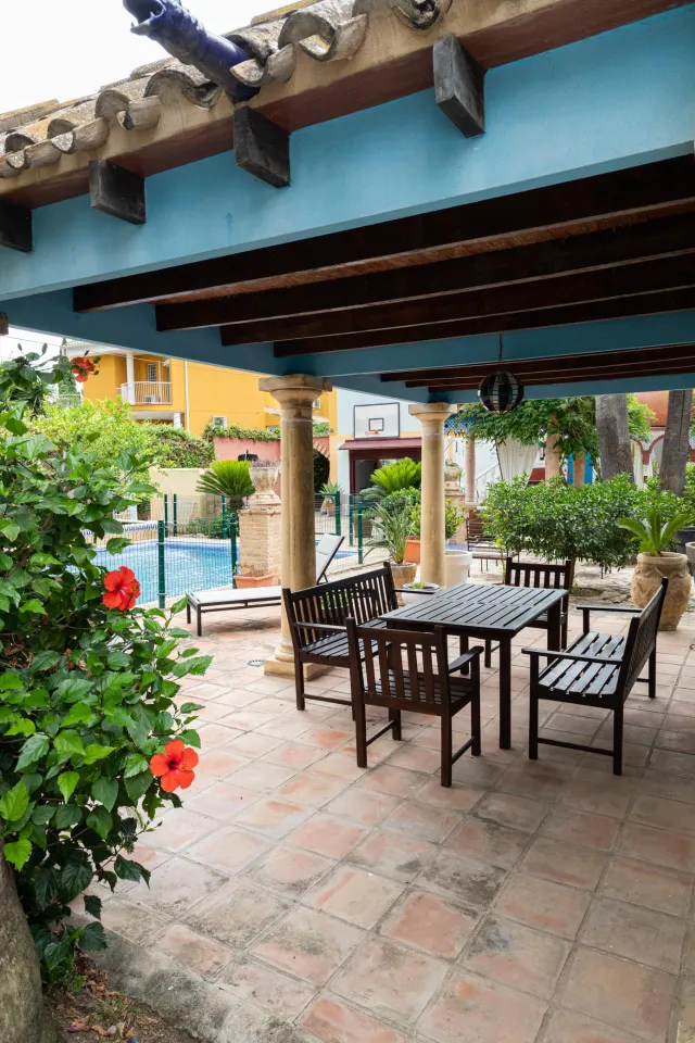 Ponemos a la venta este precioso y peculiar chalet con piscina privada. — 19