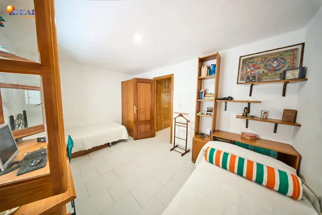 Impresionante chalet de 4 habitaciones con piscina de 86 m3 totalmente despejada — 12