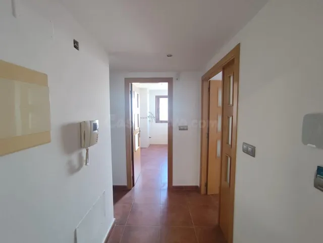OPORTUNIDAD, SE VENDE ESTUPENDO PISO EN EL CENTRO - foto 5