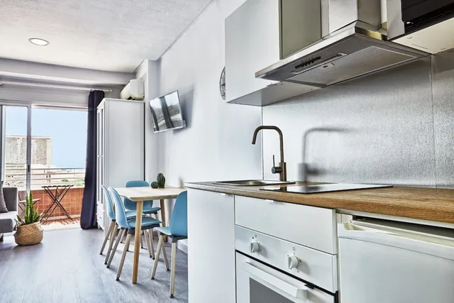 Estudio totalmente reformado en zona PRIME ALICANTE CENTRO — 6