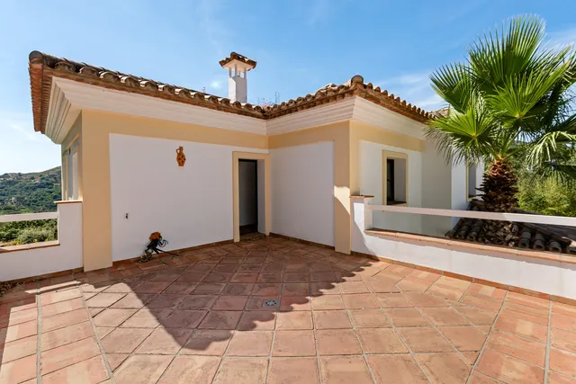 Chalet 4 habitaciones 400m² en venta - Costa Del Sol — 30