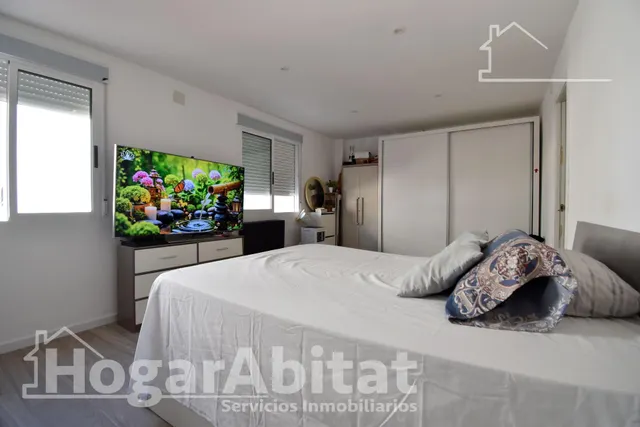 ¡REFORMADO A ESTRENAR! IMPECABLE, AMPLIO Y EXTERIOR CON BALCÓN — 36
