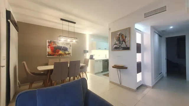 PRECIOSO Y LUJOSO QUAD CON PISCINA COMUNITARIA Y GARAJE PRIVADO — 7