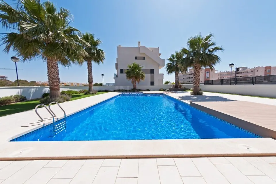 Espectacular apartamento en Orihuela Costa