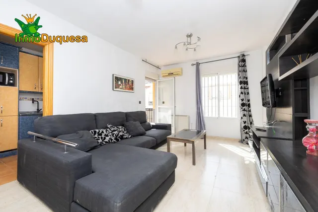 Piso de 3 dorm. en Las Gabias, con APARCAMIENTO. — 24