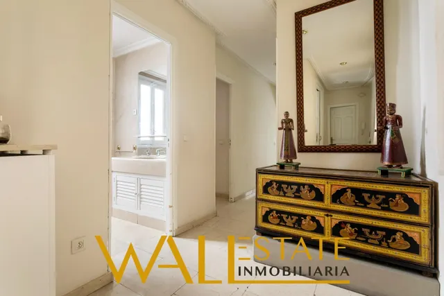 Amplio piso en venta en Chamberí — 24
