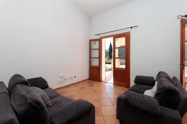 Casa rústica con amplio terreno en Santa Maria del Camí — 12
