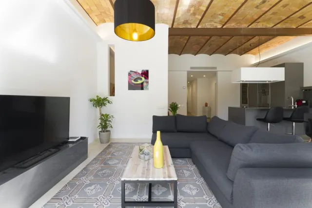 AMPLIO Y  CENTRICO ¡MAGNIFICO PISO EN LA DRETA DE L'EIXAMPLE! — 14