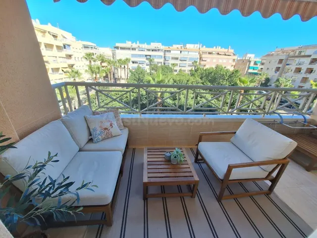 Apartamento 2 habitaciones 80m² en venta - Estacion de autobuses — 2