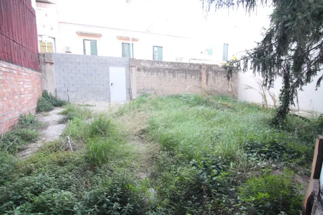Terreno urbano de 196 m2 en el centro - foto 5