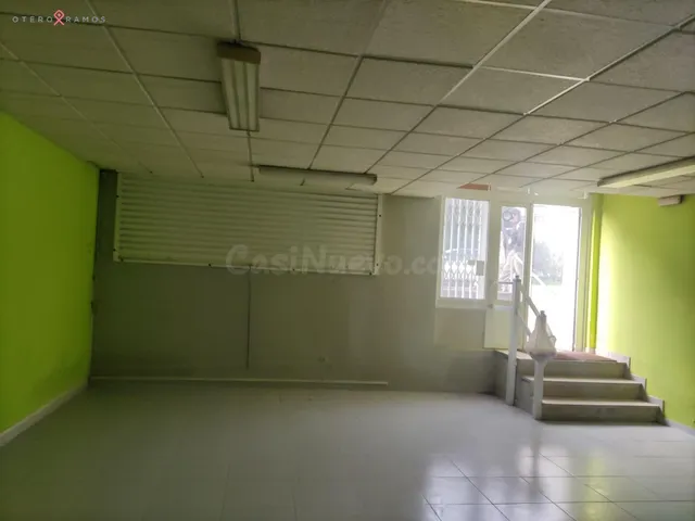 SE VENDE LOCAL COMERCIAL EN RÚA PELAMIOS, SANTIAGO DE COMPOS - foto 5