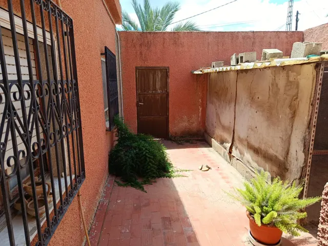 CASA DE CAMPO CERCA DE ELCHE — 40