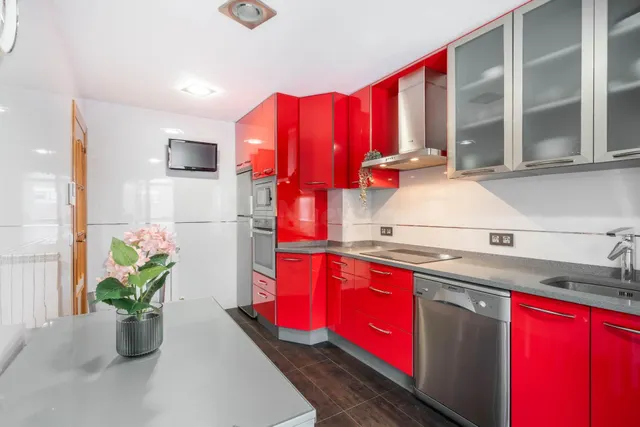 Piso en venta en Pola de Lena - foto 3