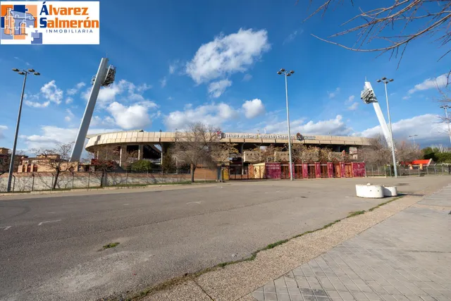 Piso reformado en zona Zaidin — 38