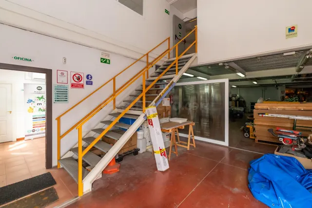 NAVE EMPRESARIAL DE 470 m2 EN VENTA EN POLÍGONO PALMONES – L - foto 4
