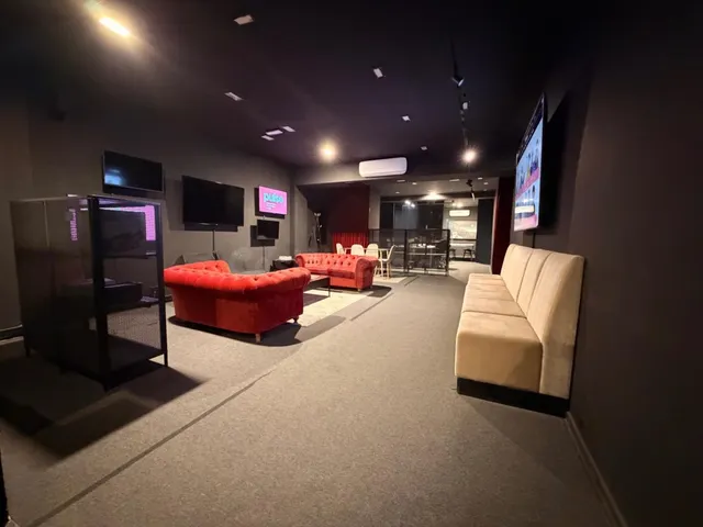 Traspaso Estudio de Radio y Producción 315 m² - foto 2