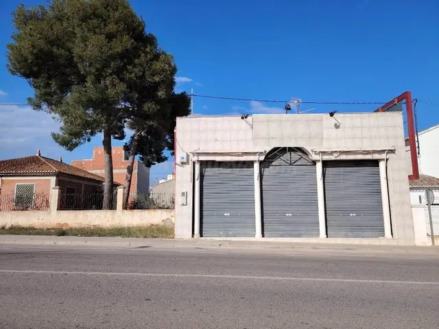 Nave/local en alquiler en la localidad de Casinos