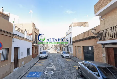 Casa-Chalet en Venta en Coria Del Rio Sevilla