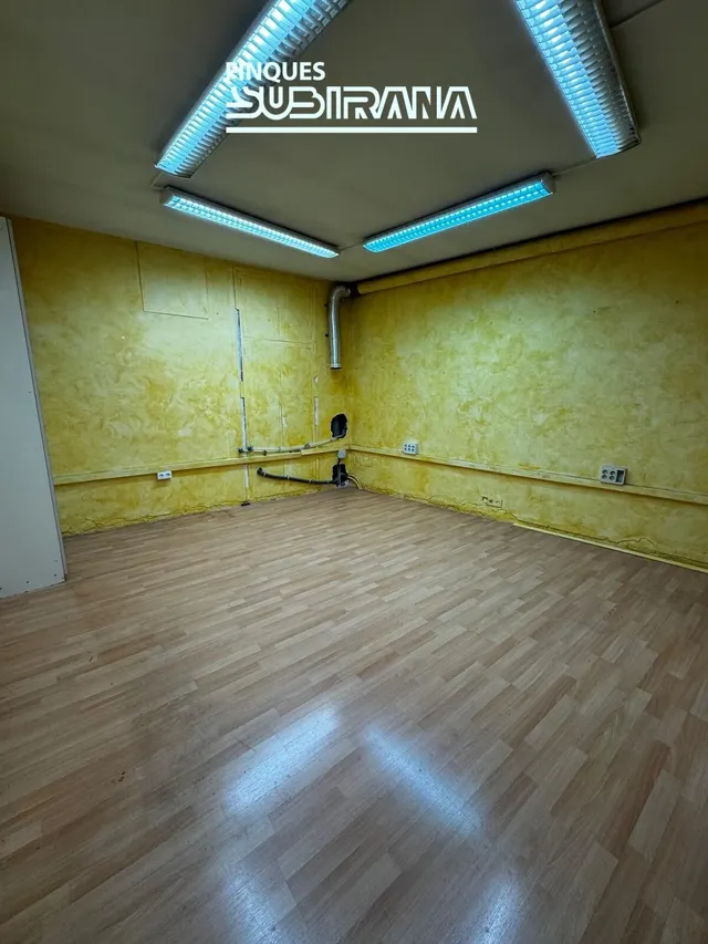 Amplíssim local comercial de 436 m2 al centre d'Igualada — 4