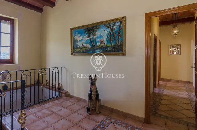 Masía en venta con vistas al mar en Mataró - Costa Barcelona. — 11