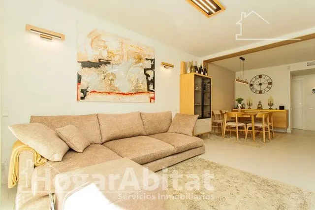 ¡CERCA DE LA PLAYA! PRECIOSO, REFORMADO CON PISCINA, TERRAZA Y GARAJE — 10