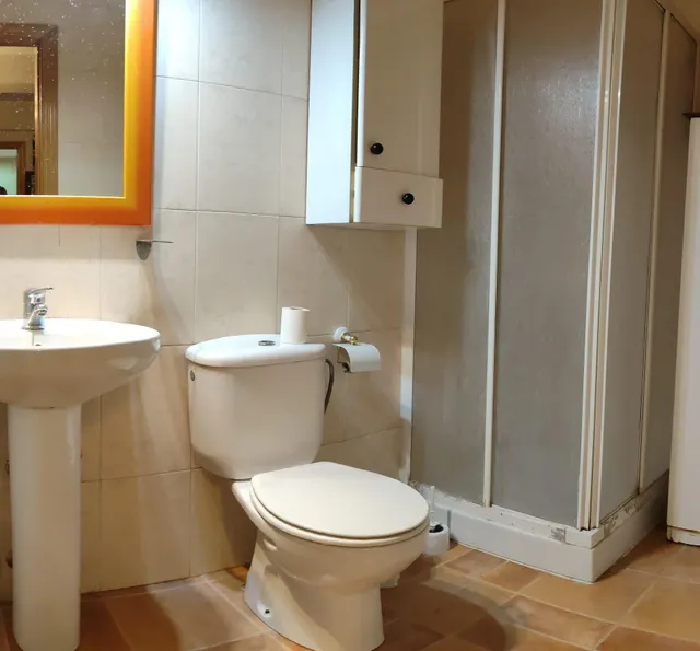CASA FAMILIAR EN MACAEL ( ALMERÍA ) DE 4 habitaciones Y GARAJE. — 8