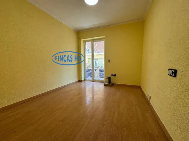 vivienda junto al museo Marq — 21