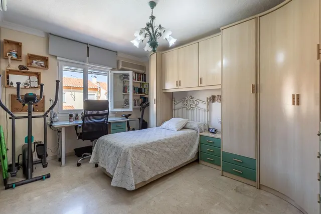 Casa en Cullar Vega con todas las comodidades a tu alcance. — 27