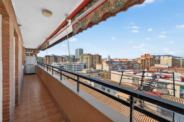 Piso 4 habitaciones 170m² en venta - Juan Carlos I