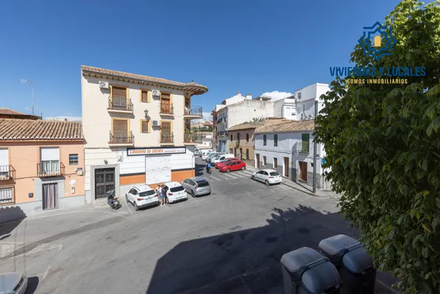 Edificio con gran potencial de inversión en La Zubia — 24