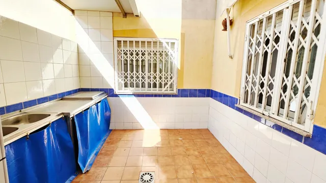 Piso en bajo los alcazares — 24