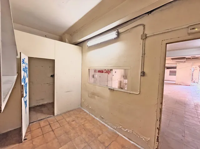 Amplio Local Comercial en Alquiler en Cubelles - €1450/mes — 14