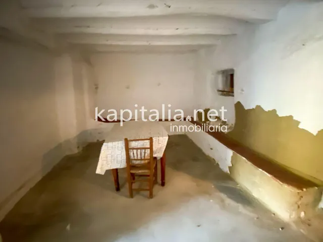 Casa de pueblo a la venta en Salem - foto 3