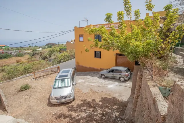 CASA TERRERA CON FINCA EN VENTA EN SANTA BÑRBARA, ICOD DE LOS VINOS — 4