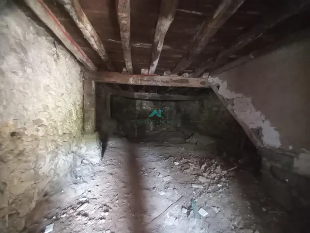 Se vende casa de piedra con terreno en Ramales — 6