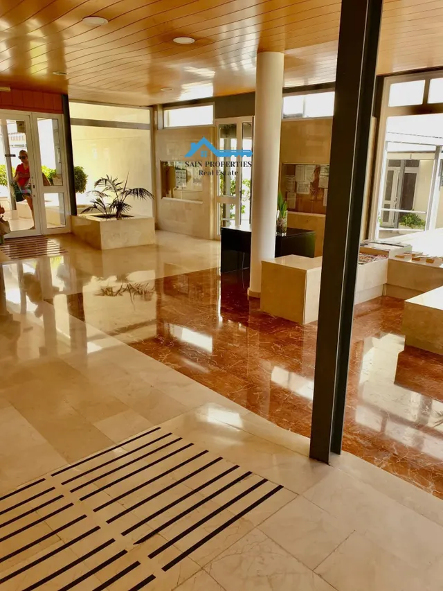Luminoso apartamento con terraza y piscina en pleno corazón de El Albir — 12