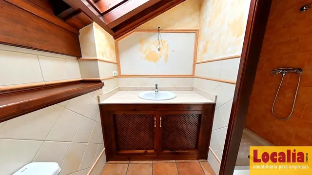Chalet: amplitud, luz y carácter junto a la costa cántabra — 33