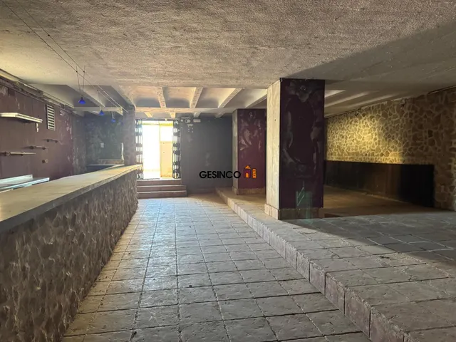 Local comercial en venta en Playa de Gandía - Oportunidad para reformar — 4