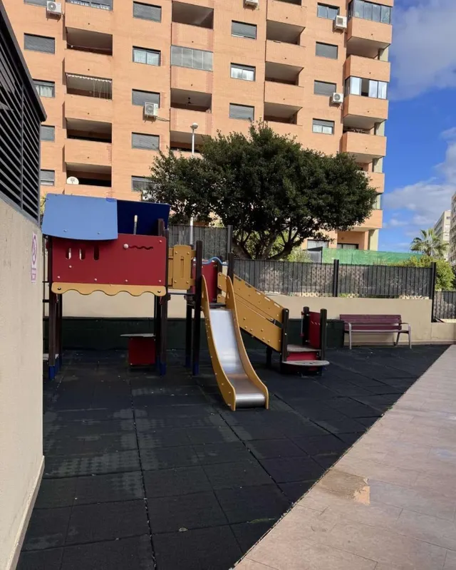 Se vende apartamento, zona La Cala de Villajoyosa. — 23