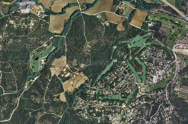 Parcela de 1900 m2 muy cerca del campo de golf de Costa Brav - foto 5