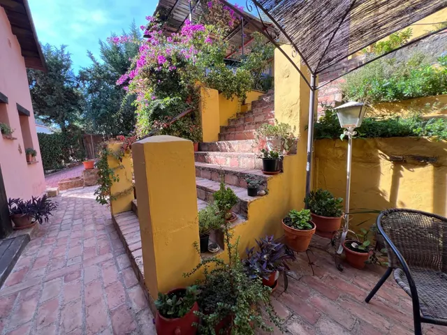 El Refugio Perfecto en Las Jaras: Vistas de Ensueño, Techos Infinitos y Máxima Versatilidad — 34