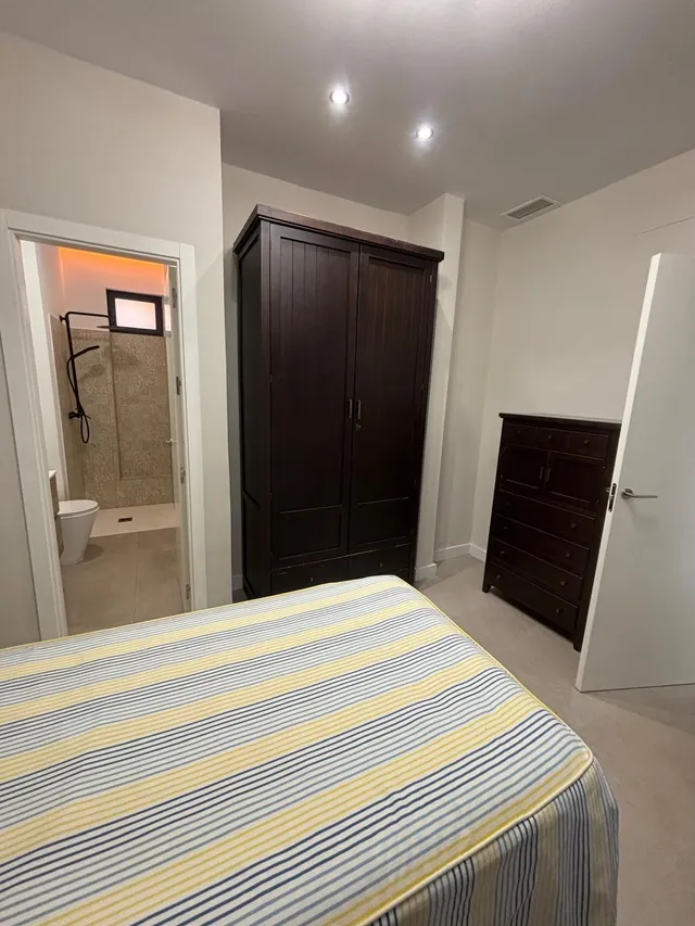 SE ALQUILA PISO A ESTRENAR, ZONA SANTA JUSTA, LUIS MONTOTO — 18
