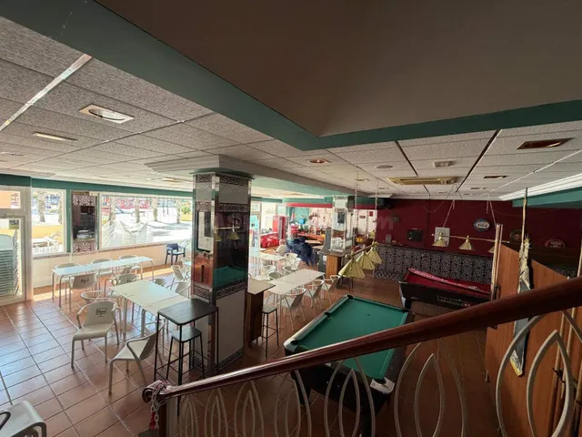 Oportunidad de Negocio en El Campello - Restaurante con Exce - foto 2