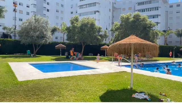 AMPLIO PISO CON VISTAS AL MAR — 11