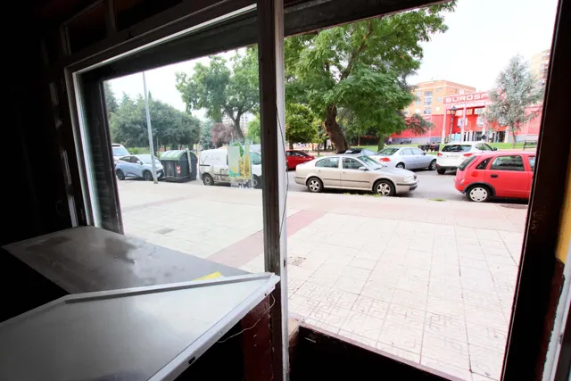 Local Hostelería en Parque de San Fernando — 11