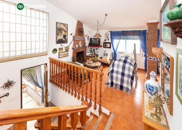 Chalet con gran parcela en Cogollos — 23