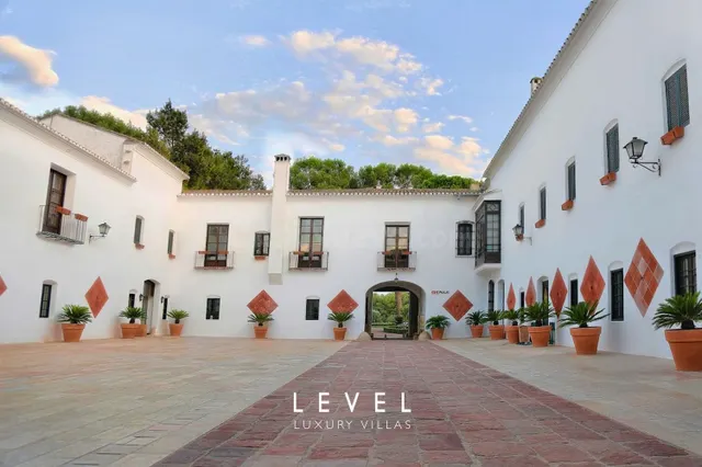Terreno rural 220m² en venta - Urb. Torre en Conill - foto 4