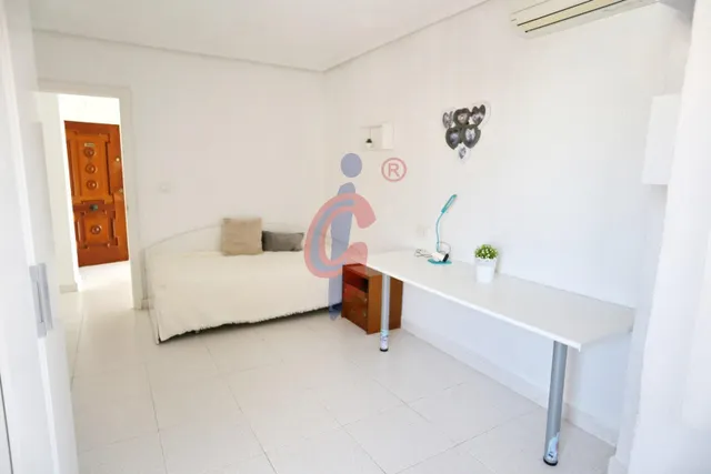 Oportunidad en el centro: 120 m2, 4 dormitorios y terrazas con vistas al mar — 22
