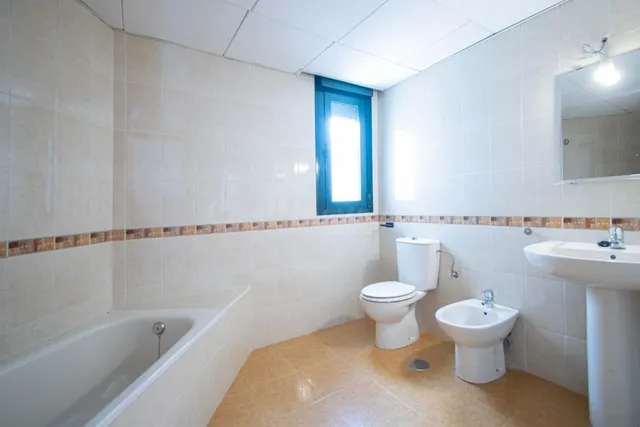 Estupendo piso en Camas con terraza, plaza de garaje y trastero!!!! — 21