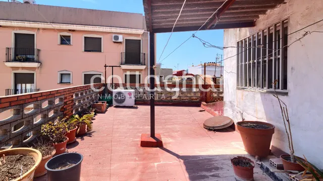 Se vende vivienda esquinera con múltiples posibilidades — 2